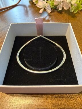 Pandora Silver Teardrop Wishbone Bracelet